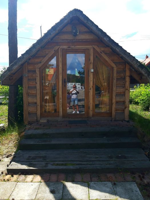Dom domek z bala letniskowy.  Sauna altanka bania kemping jacuzzi stół