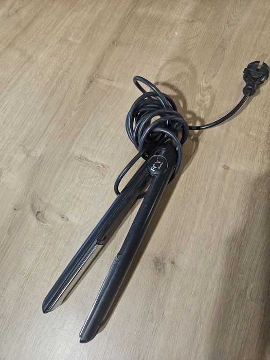 Używana prostownica Fox