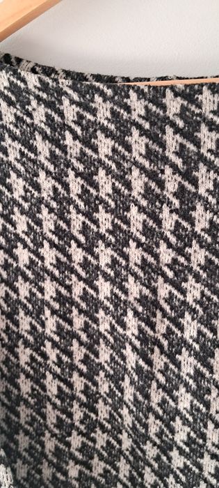Sweter krotki top pepitka Mango M