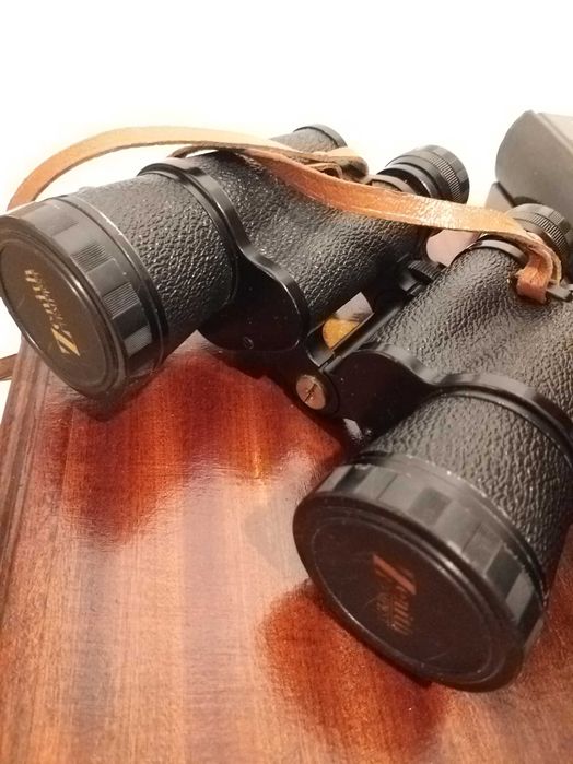 Binóculos Zenith Tempest 10x50mm