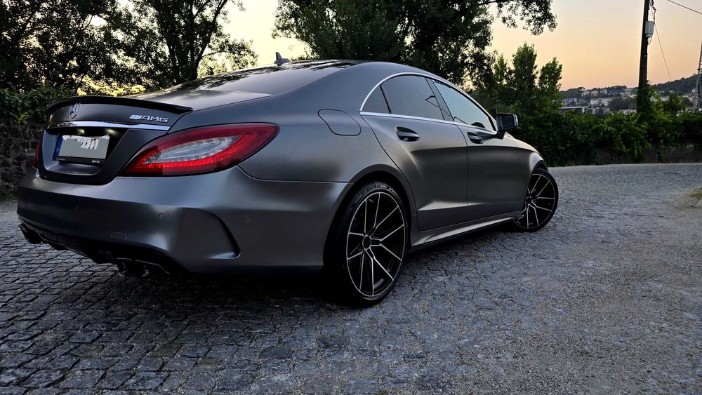 Mercedes-Benz CLS 220 — fotografia 5