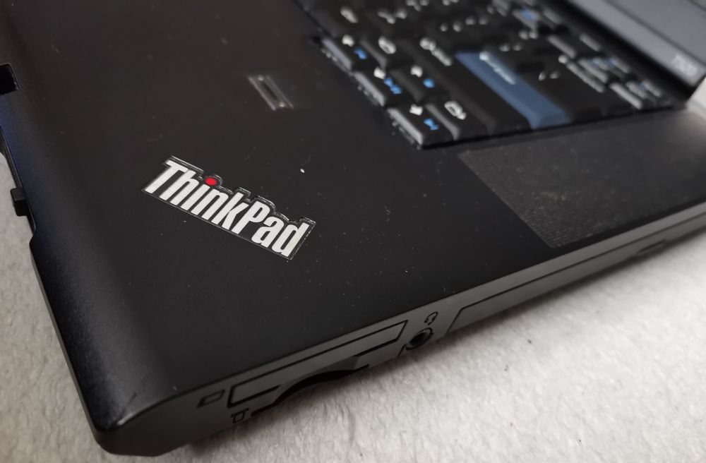 Laptop Lenovo ThinkPad T520 I5 Win 10 15.4 cala do filmów itp.