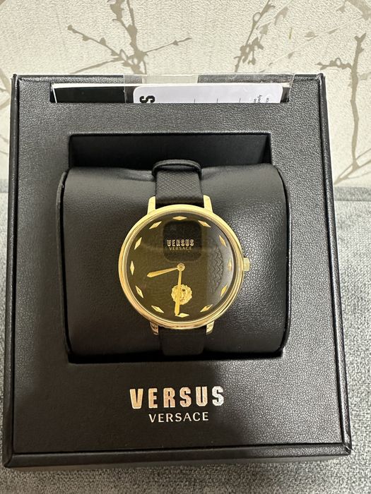 Годинник Versus Versace VSP182321
