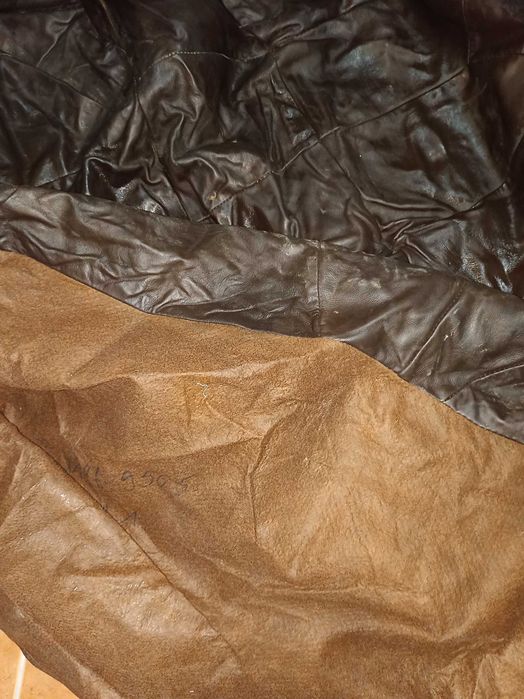 Capa para sofá em pele castanho