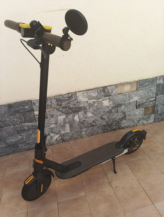 Xiaomi Mi Electric Scooter Essential Trotinete Elétrica