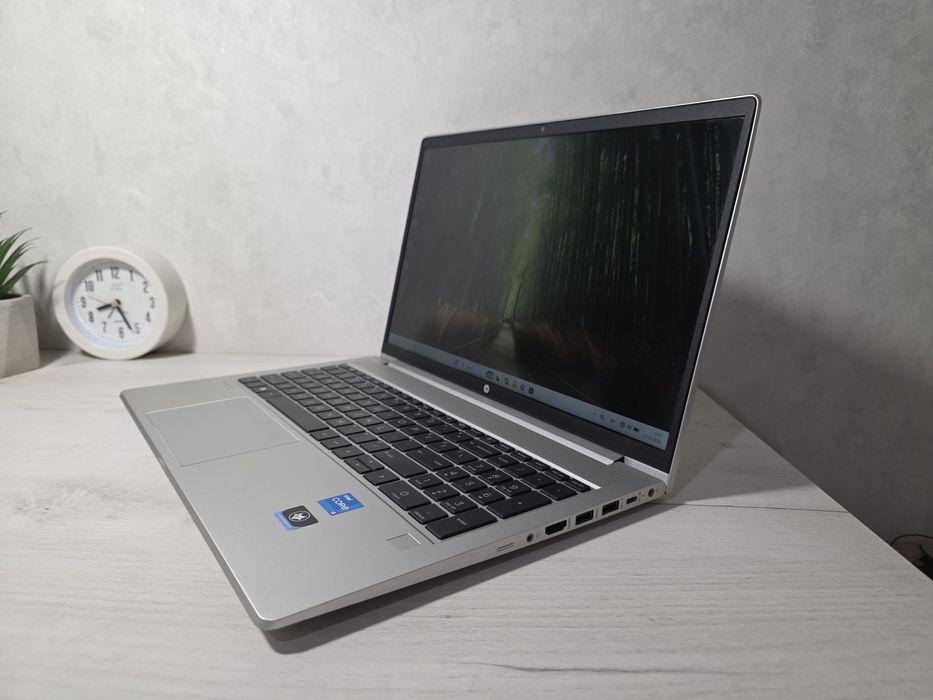 Потужний Метал 15.6" HP ProBook 450 G9 i5-1235U 10ядер 16/256GB FHD IP