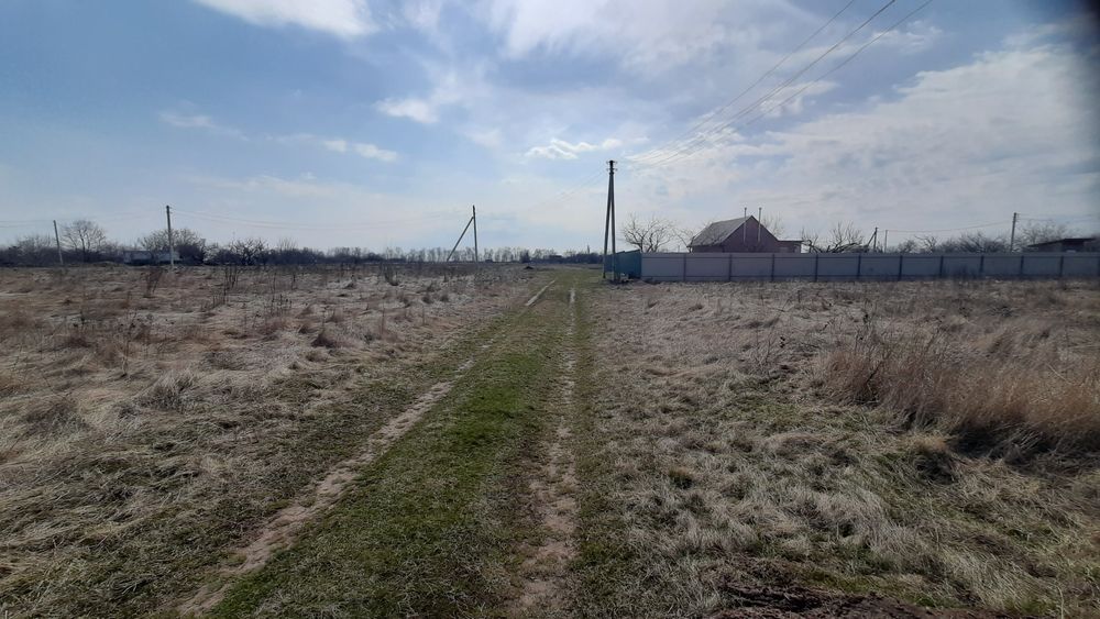 Продам ділянку 15с.під забудову,с.Мачухи