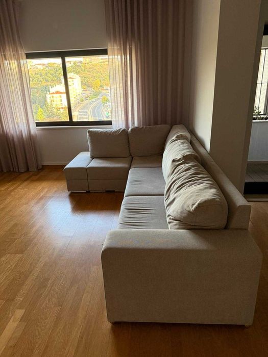 Sofá de canto com 5 lugares