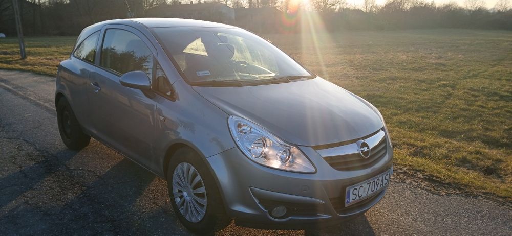 Opel Corsa D 1.2b + LPG Ekonomiczna