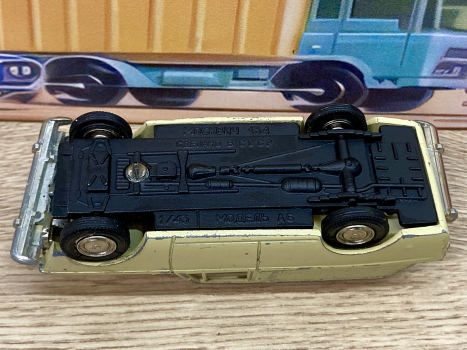 Model Moskwicz 434 / A6 Skala 1/43 ZSRR, USSR, CCCP