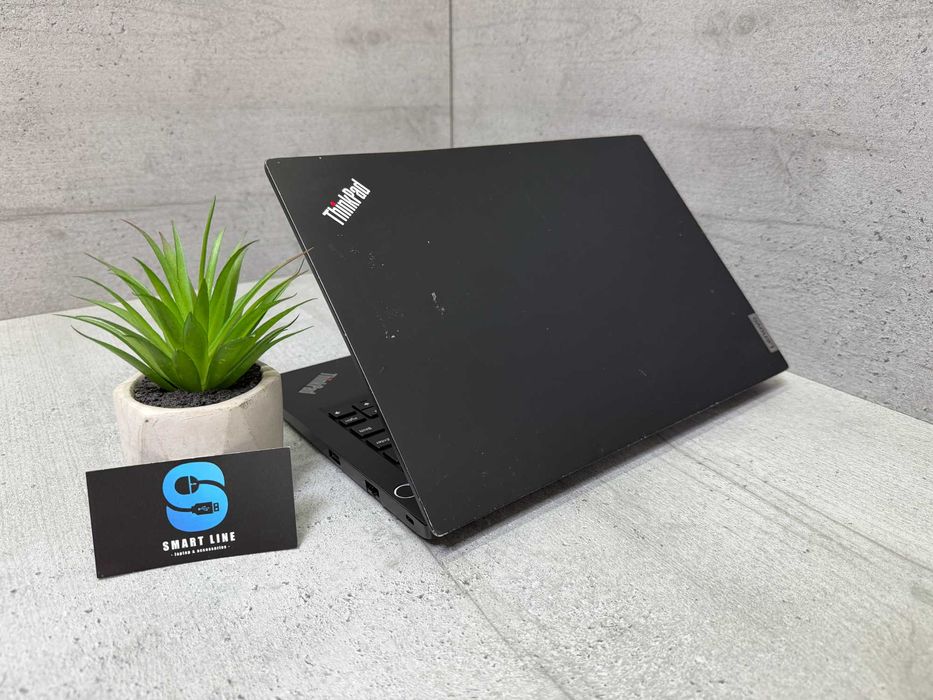 Стильний ноутбук Lenovo E14 Gen 2/Ryzen 5/256gb ssd/8gb ddr4