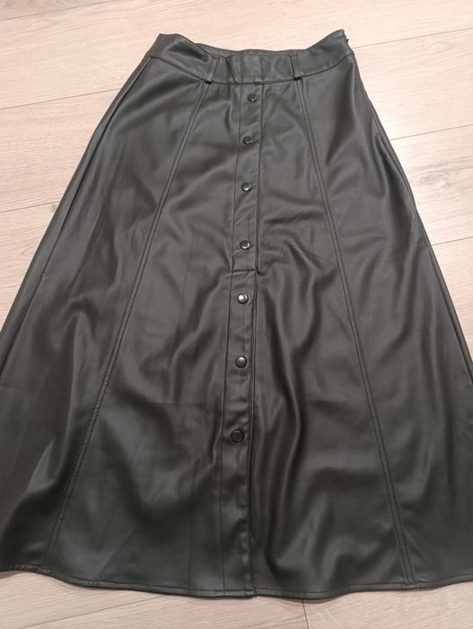 Sprzedam spódnicę z eko skóry Reserved