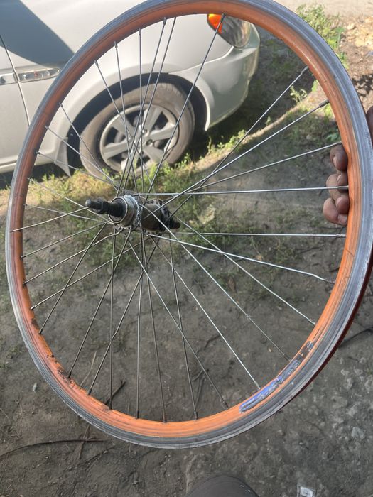 Продам колесо для велосипеда