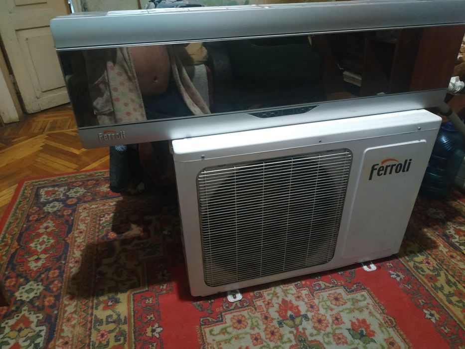 Продам кондиционер  Ferroli u.e. Sorriso 12000  pc2. Б/ у , рабочий.
