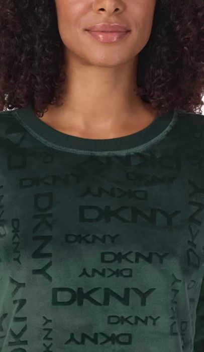 Монограмний велюровий смарагдовий костюм DKNY S ідеальний стан
