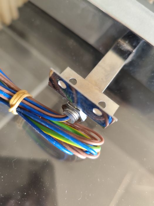 Aplique independente para espelho VERO