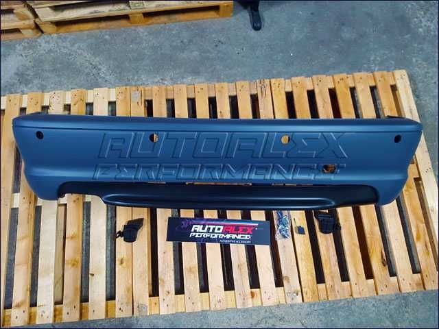 Para-Choques Traseiro Pack-M BMW E46 Coupe / Cabrio  AAP50381
