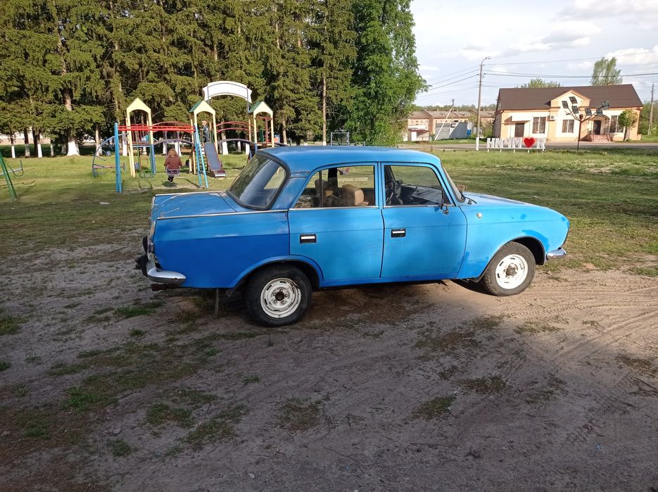 Продам автомобіль Москвич