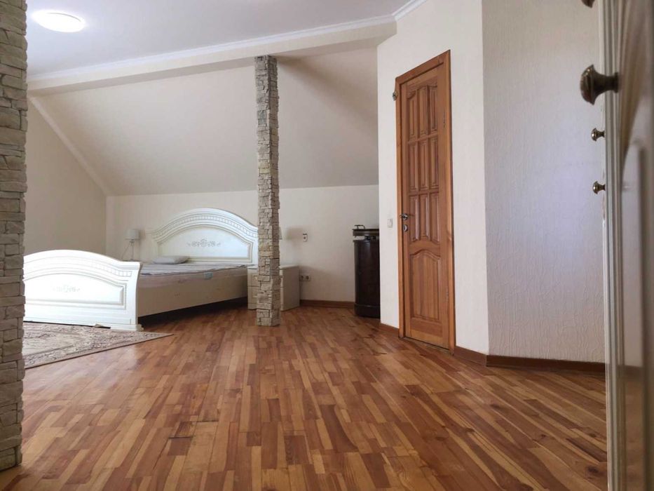 Семейный коттедж 123м2, 10 мин на авто М Славутич