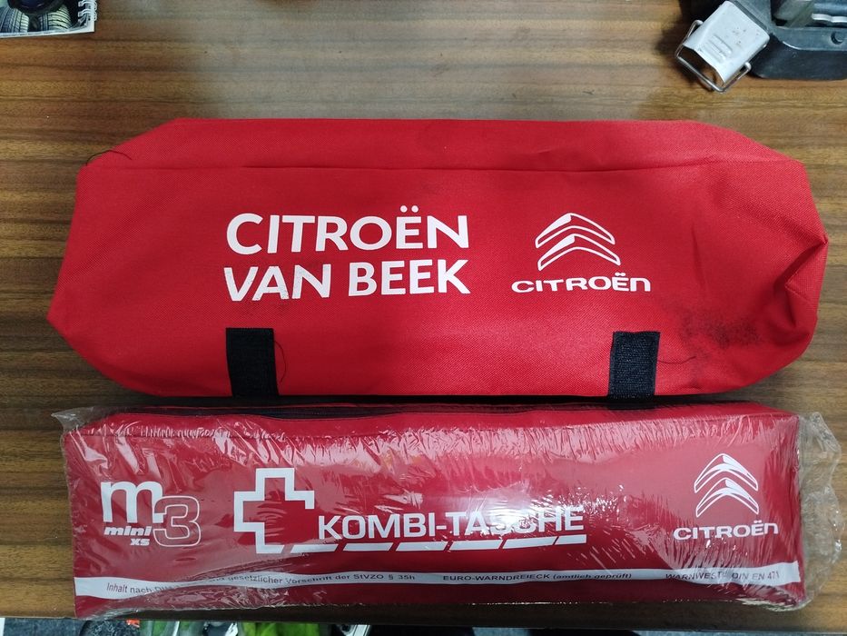 Bolsas originais Citroen NOVO - Triângulo/Colete/Primeiros Socorros