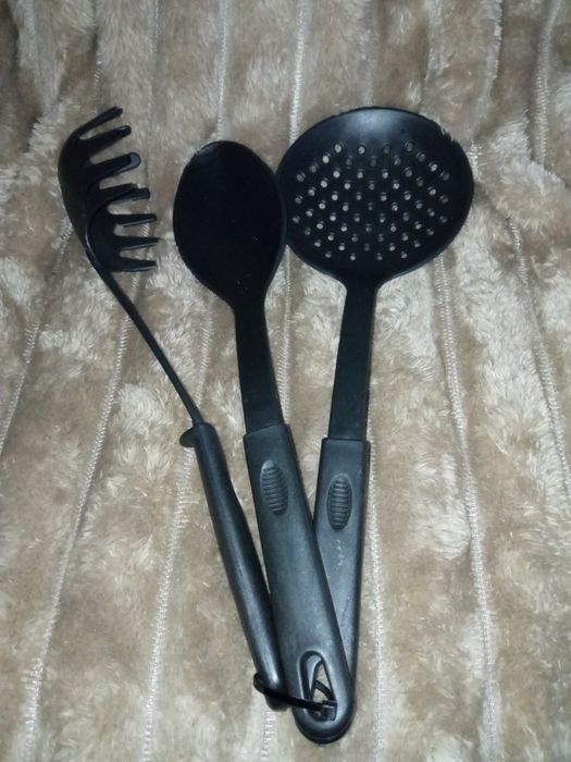 pomocnik kuchenny dla niej dla niego