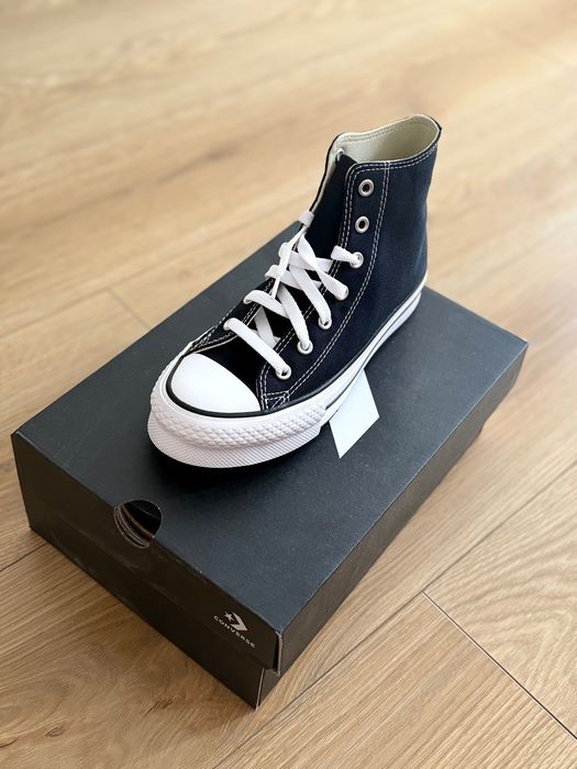Trampki  Converse 35,5 NOWE