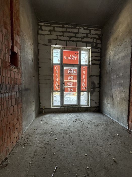 Оренда фасадного приміщення в ЖК Гранд Бурже. Перший поверх