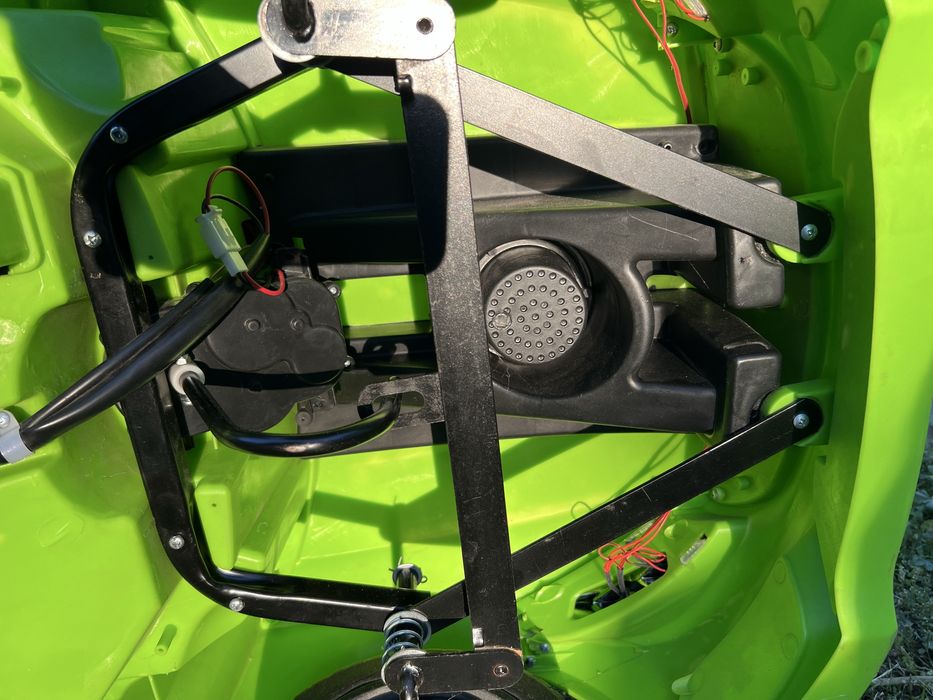 Детский  электромобиль BMW XMX 835.