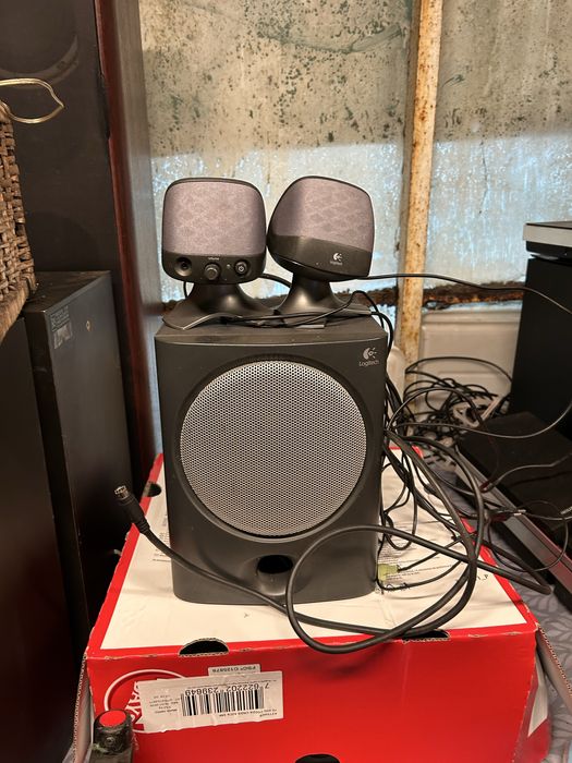 Zestaw głośnikowy 2.1 LOGITECH X-220