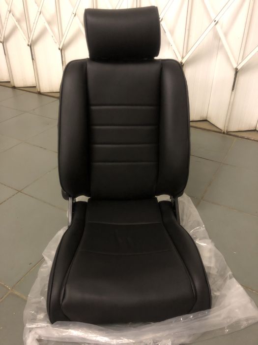 Par de Bancos Cobra Stuttgart reclinaveis novos  + calhas cobra premiu