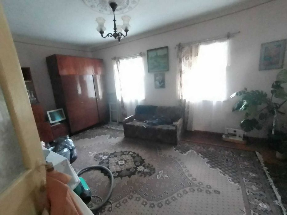 Продам будинок в Івонченцях з ділянкою 15 соток
