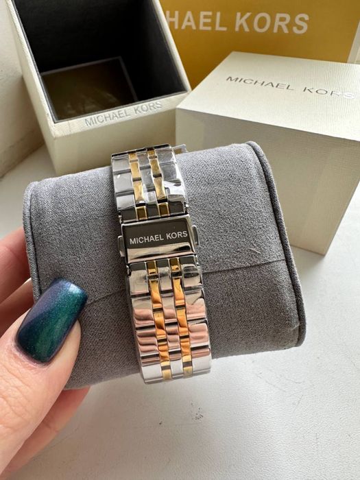 Часи годинник Michael Kors MK5057