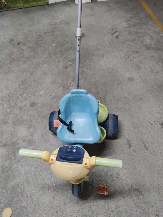 Triciclo criança