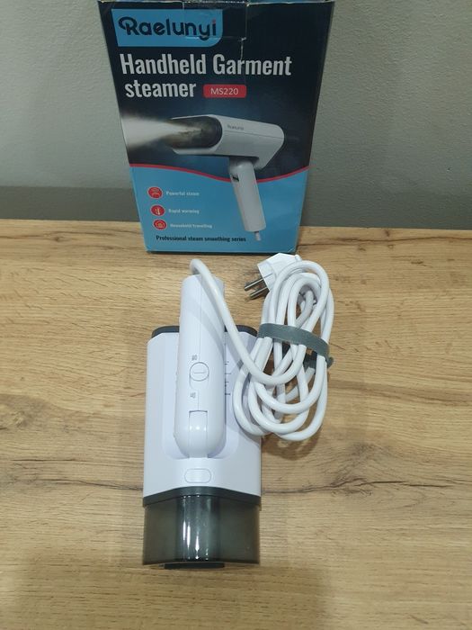 Parownica Raelunyi 1190W