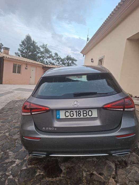 Mercedes  A 250e