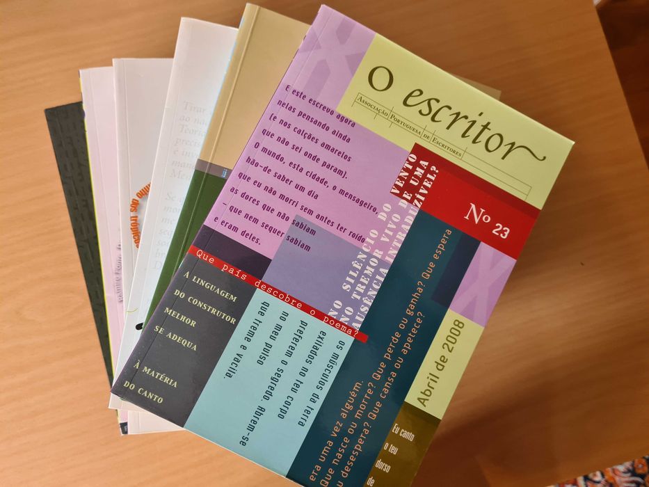 7 volumes da revista "Escritor", da APE