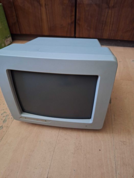 Monitor do ATARI - Sprawny z defektem, Tanio!, Zobacz!!