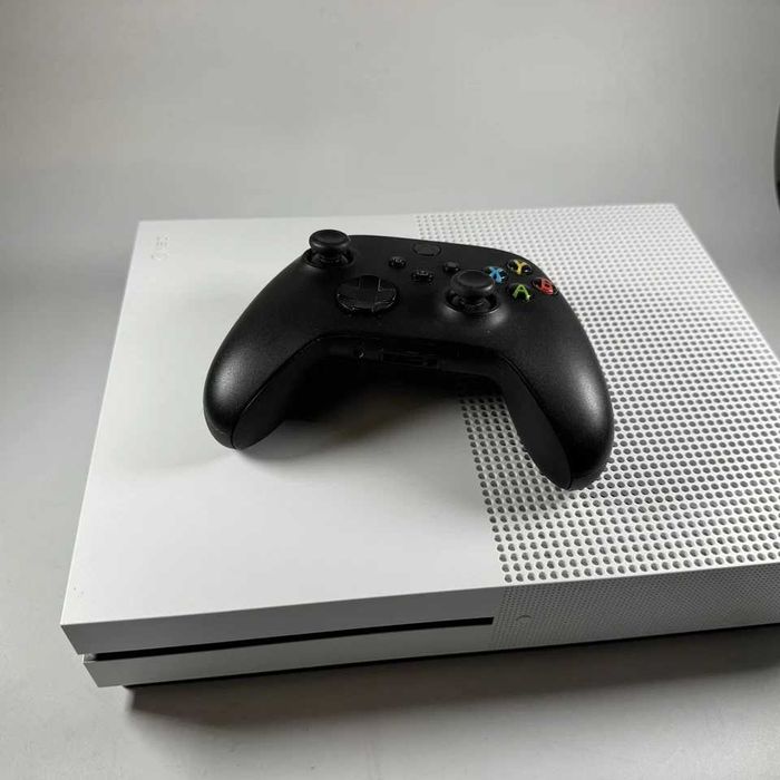 Xbox One S 500 GB Branco – Excelente Estado