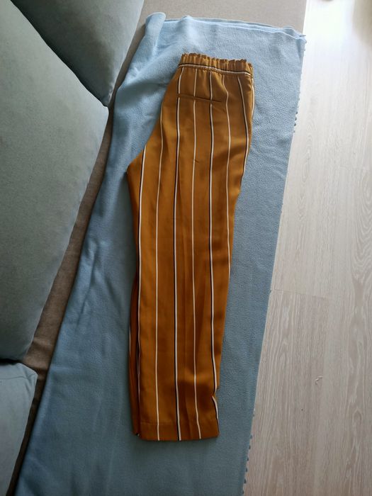 Luźne spodnie żółte eleganckie na co dzień JAK NOWE