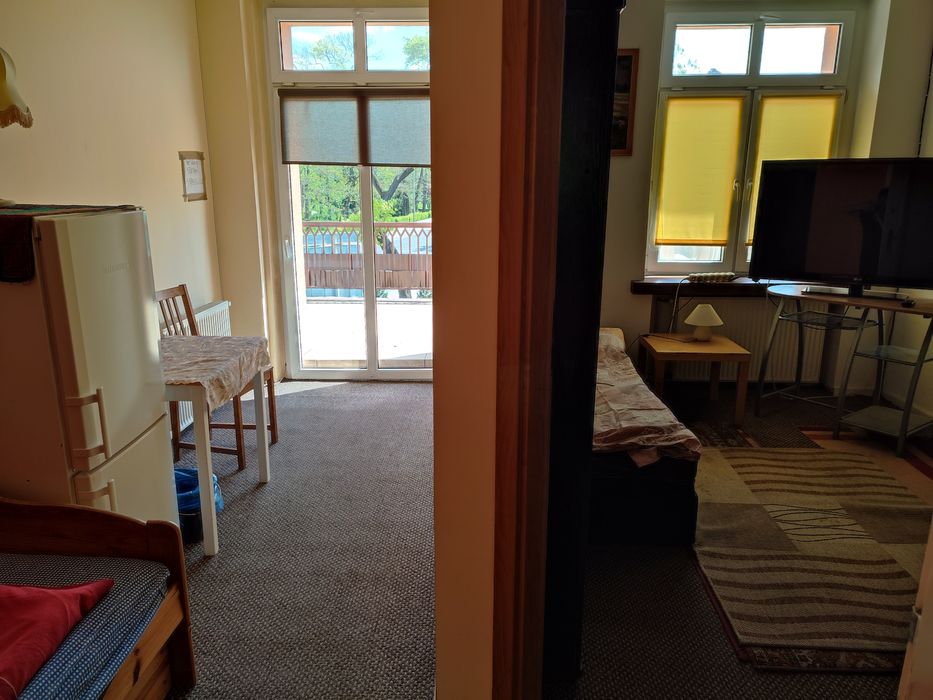 Pokój 25m do wynajęcia dla osoby pracującej  centrum Głogowa z parking