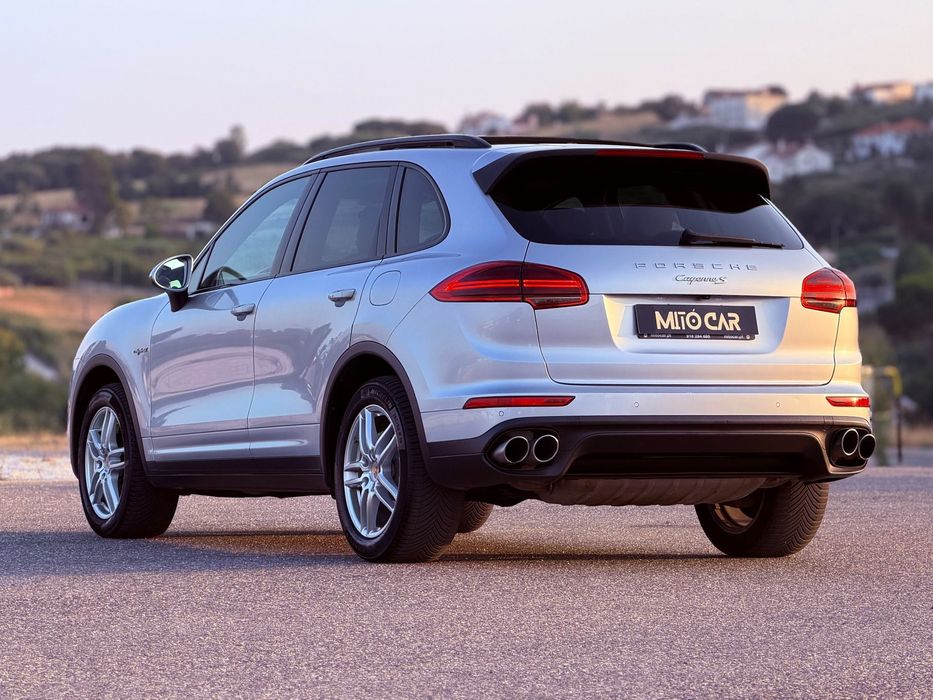 Porsche Cayenne S foto 5
