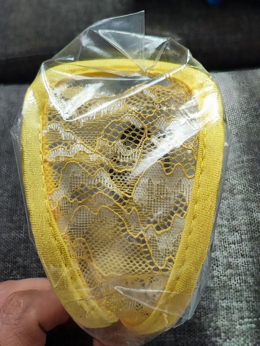 Damskie C-stringi na szkielecie - rozmiar uniwersalny