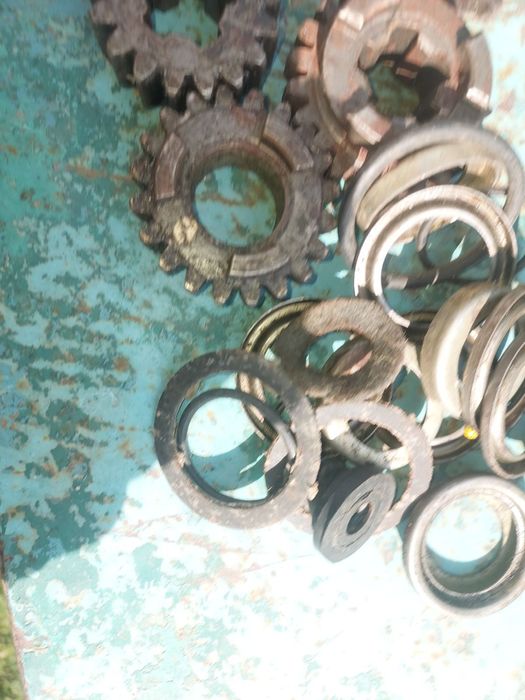 Продам нови запчастини до коробки передач восход 3 м