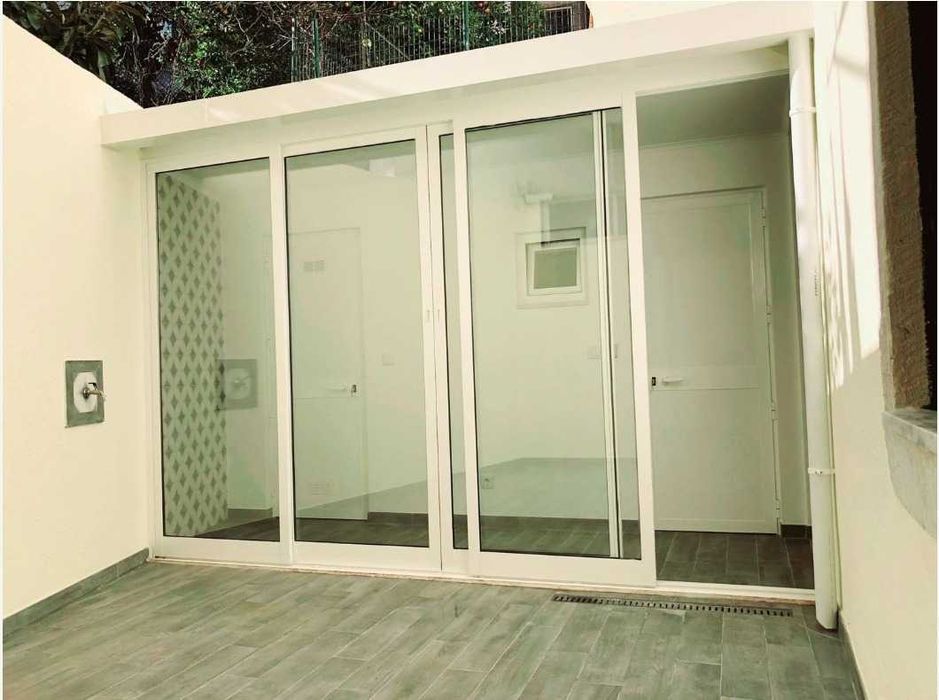 Prédio habitacional à venda em Calçada da Arroios, Arroios