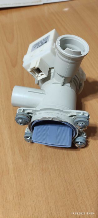 Помпа пральної машини Bosch