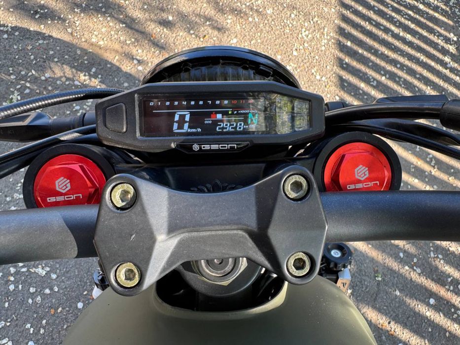 Продаю Geon 300 2024 року