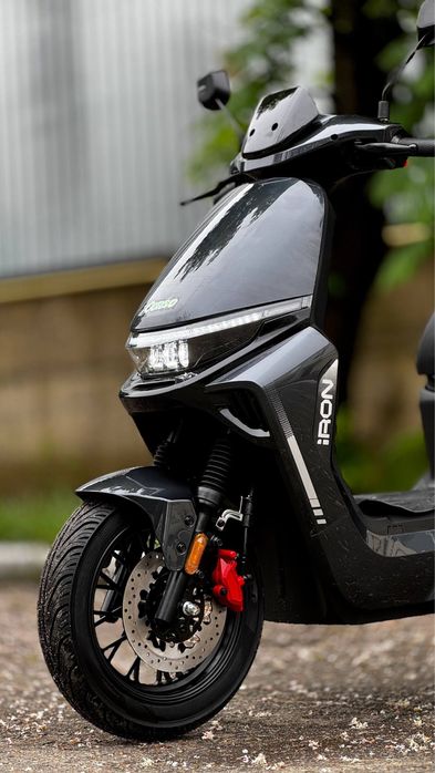 ‼️Безкоштовна доставка до дому‼️ Електричний мопед скутер Corso IRON 2000W