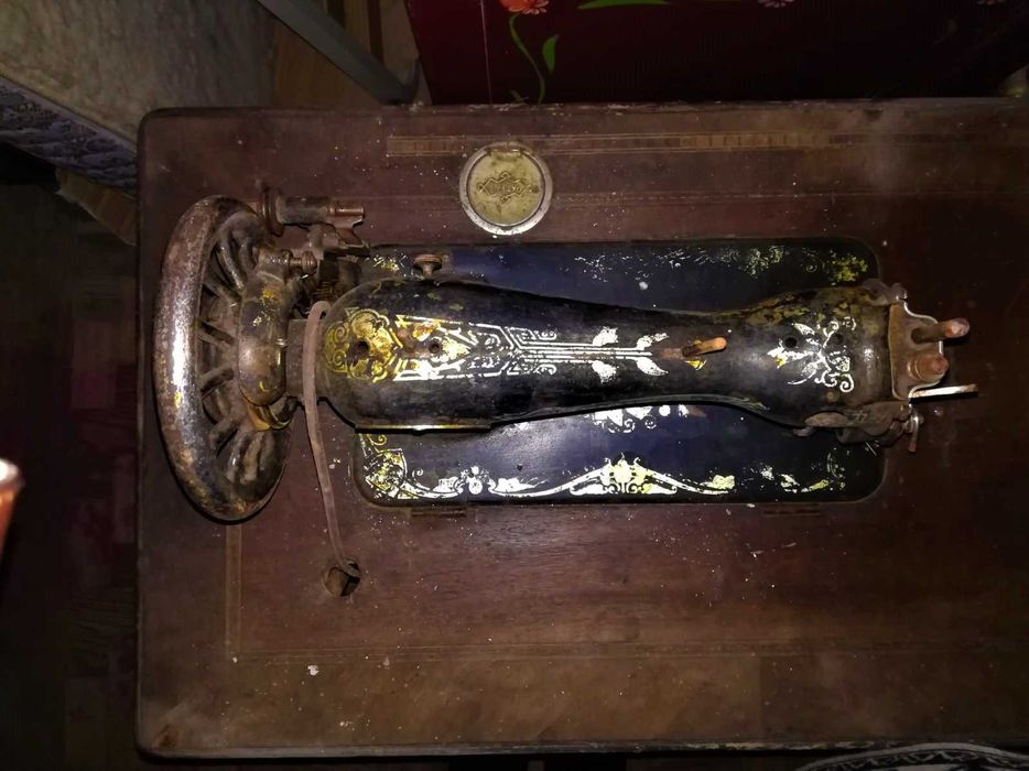 Máquina de costura Naumann - anos 20