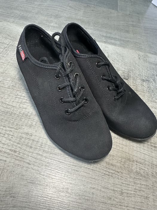 Бальні туфлі для хлопчика