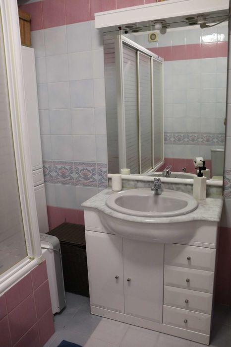 Apartamento T2, centro de Lisboa, Mobilado e Equipado, Garagem e Arrecadação